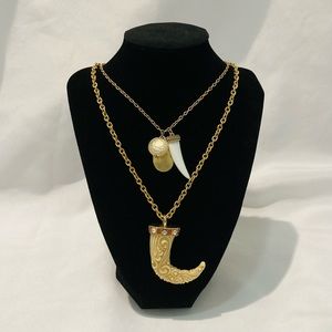Gold Chain Layered Pendant Necklace Carved Swirls